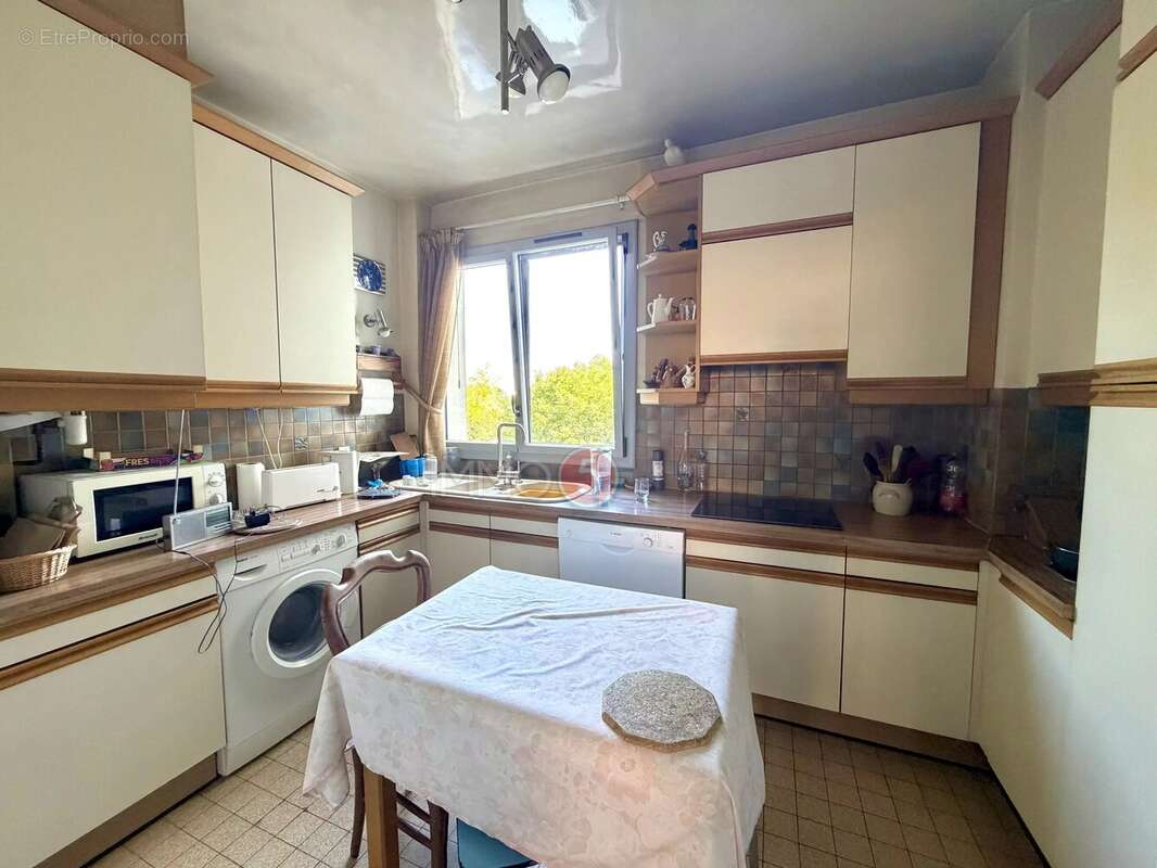 Appartement à LE RAINCY