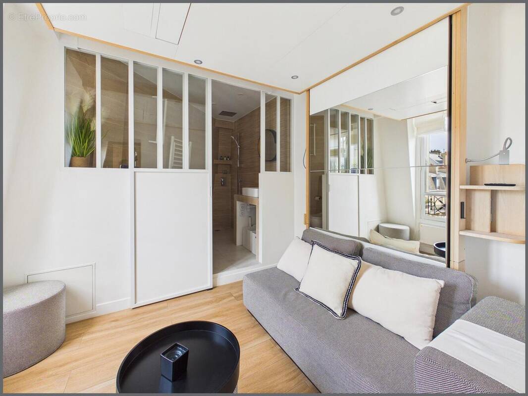 Photo 1 - Appartement à PARIS-17E