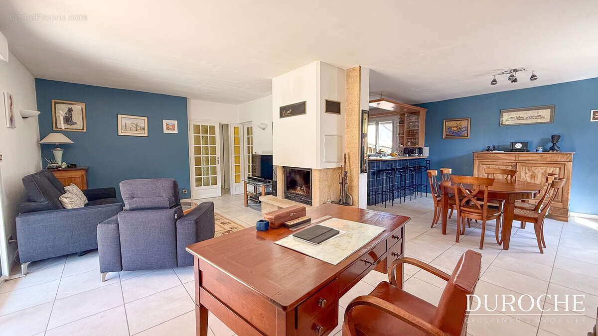 Maison à ROQUEMAURE