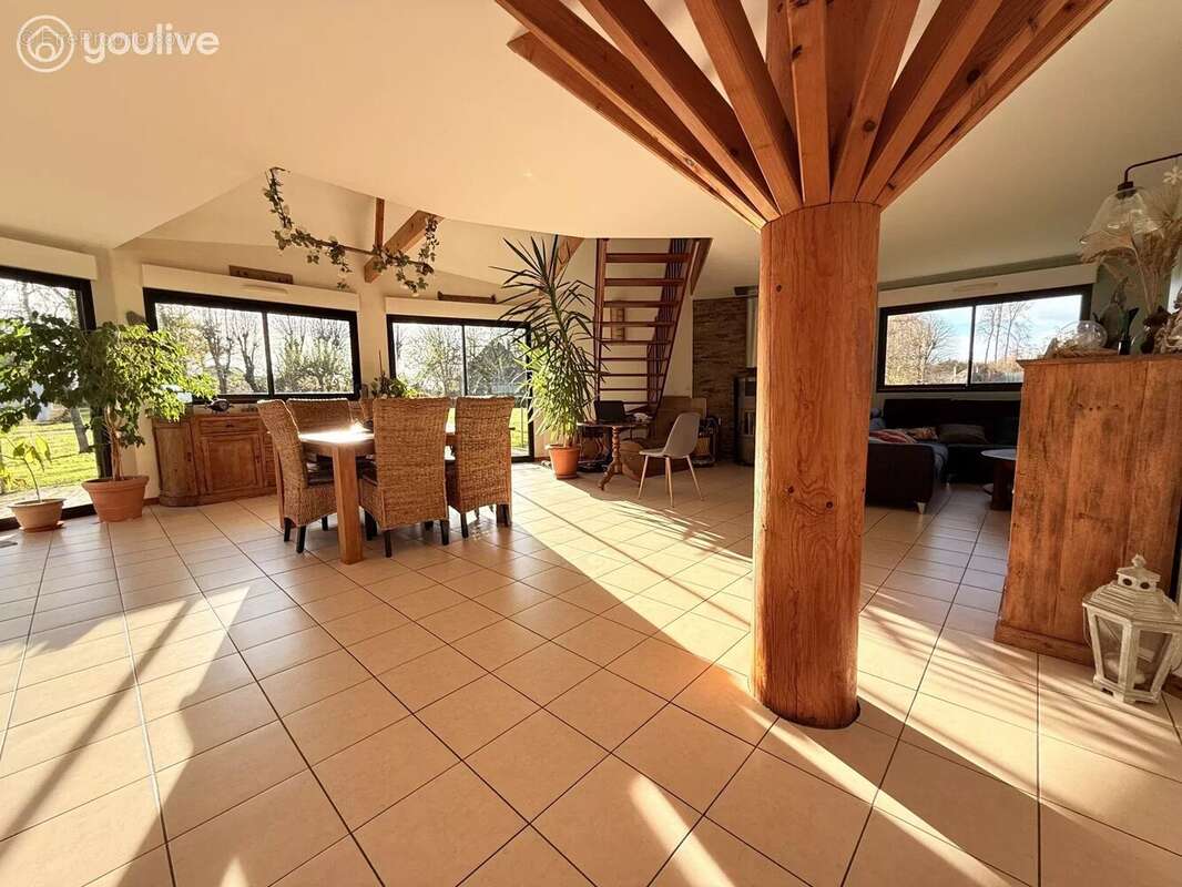 Maison à SAINTE-COLOMBE