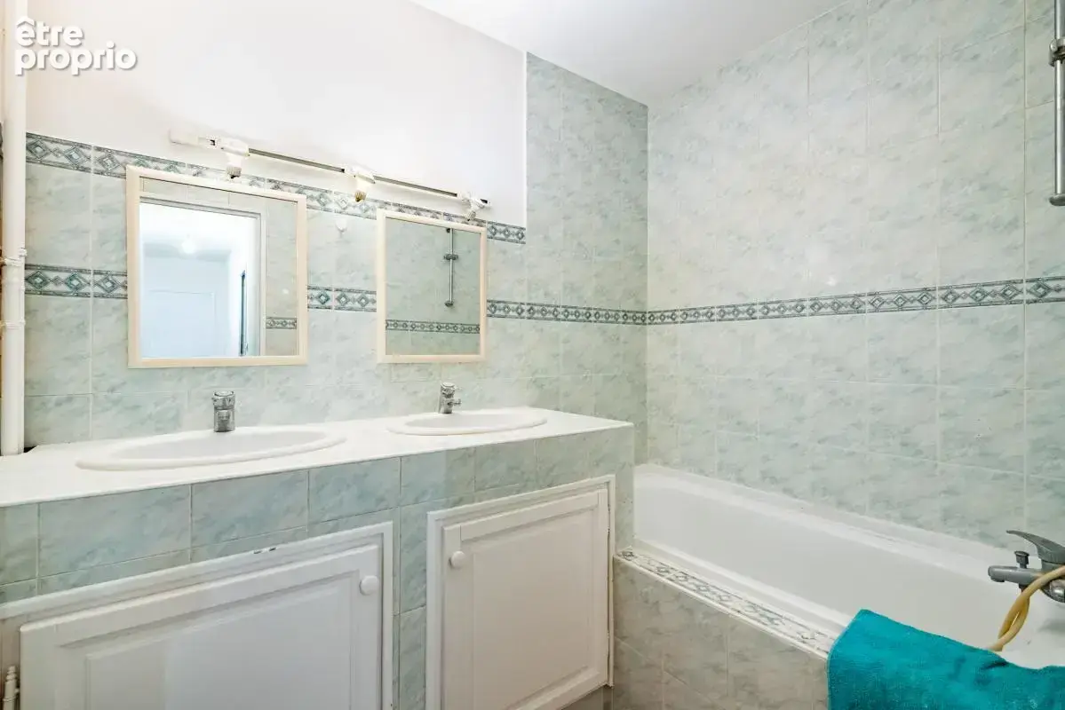 Appartement T5 lumineux au cœur d’une résidence arborée – 91 m² – Marseille 10ᵉ - photo 7