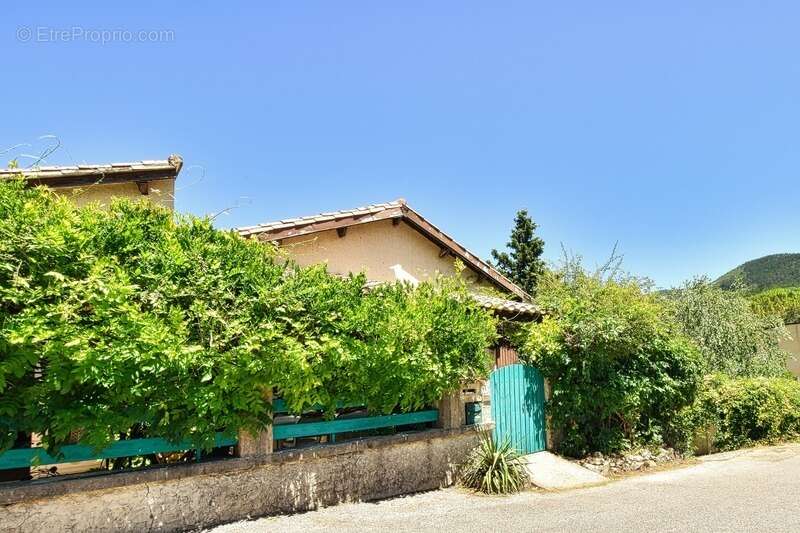 Maison familiale avec garage, atelier et fort potentiel d'évolution - photo 12