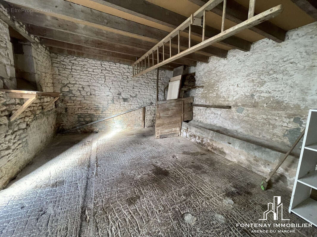 Maison à SAINT-PIERRE-LE-VIEUX