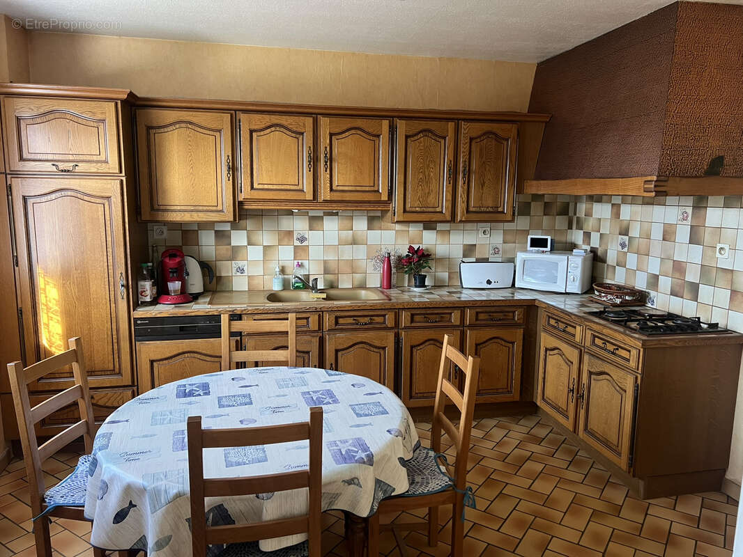 Maison à CHAROLLES