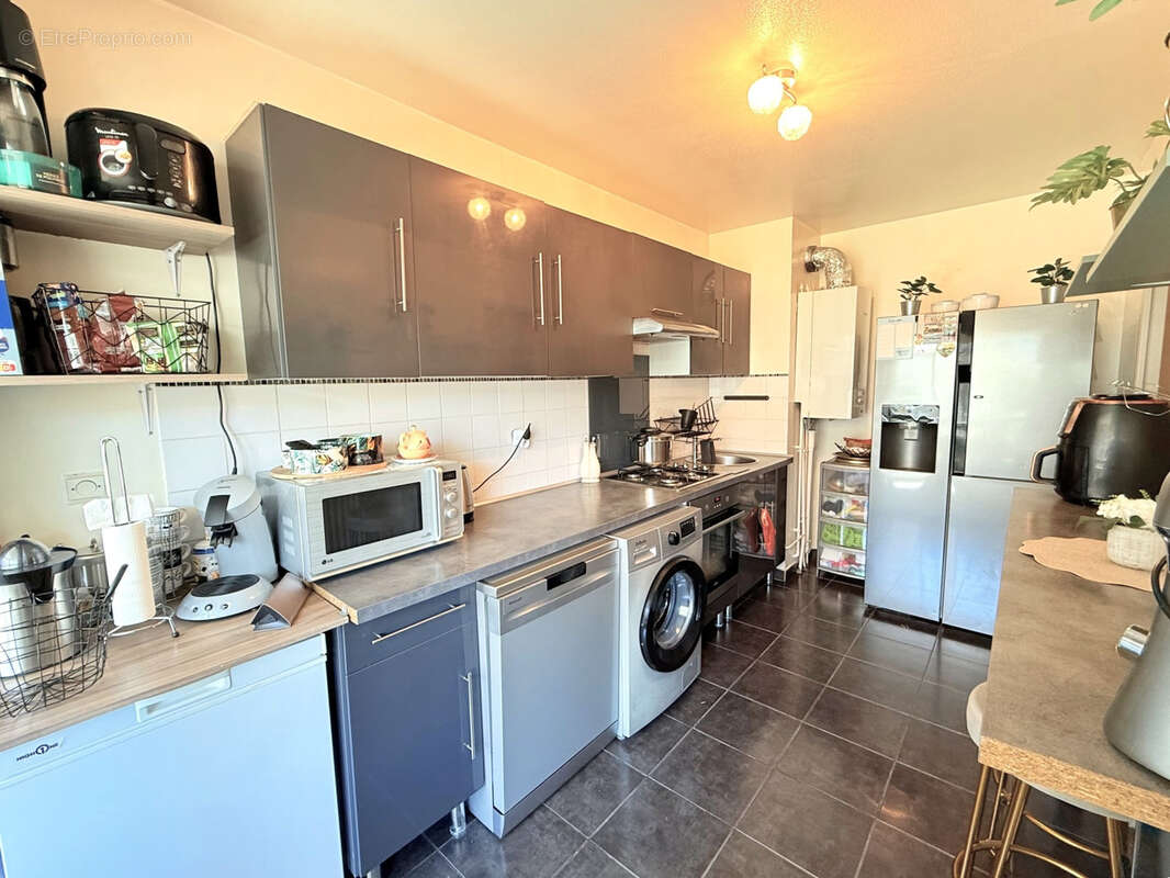 Appartement à MARSEILLE-6E