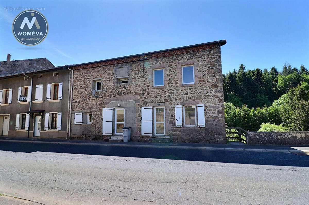 Appartement à MONTFAUCON-EN-VELAY