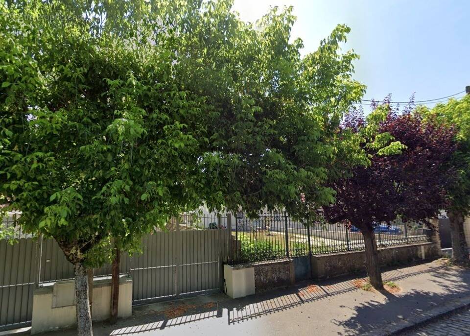 Terrain à BALLANCOURT-SUR-ESSONNE