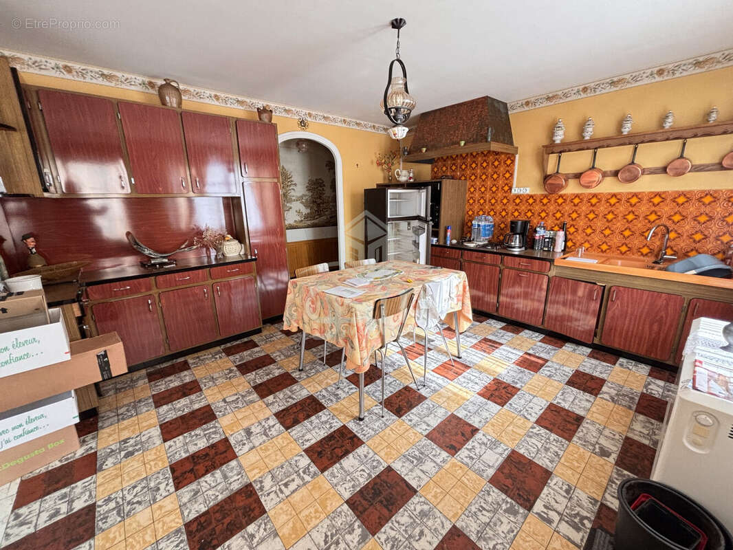 Maison à SAINTE-MAURE-DE-TOURAINE