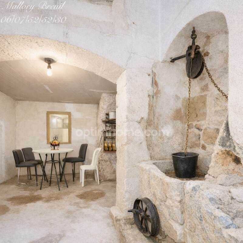 Maison à ALIGNAN-DU-VENT