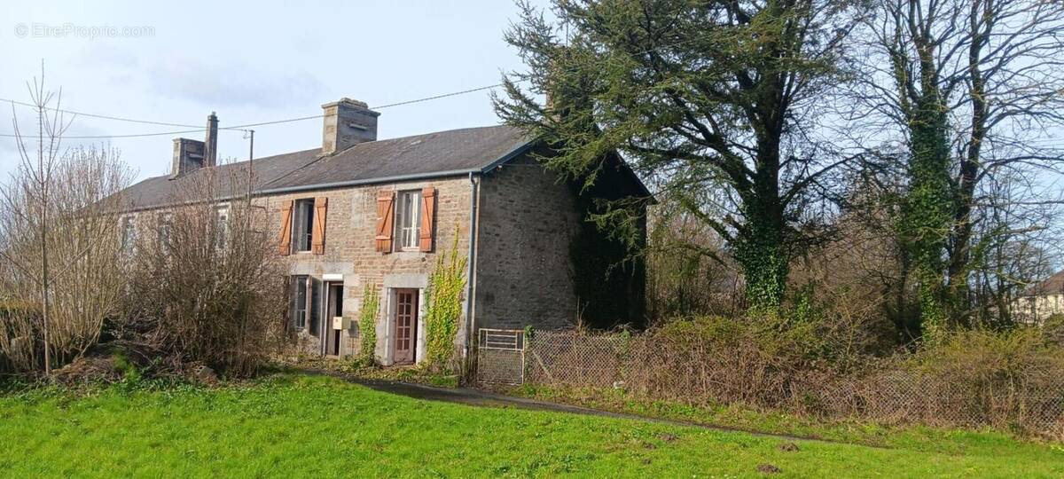 Maison à COULOUVRAY-BOISBENATRE