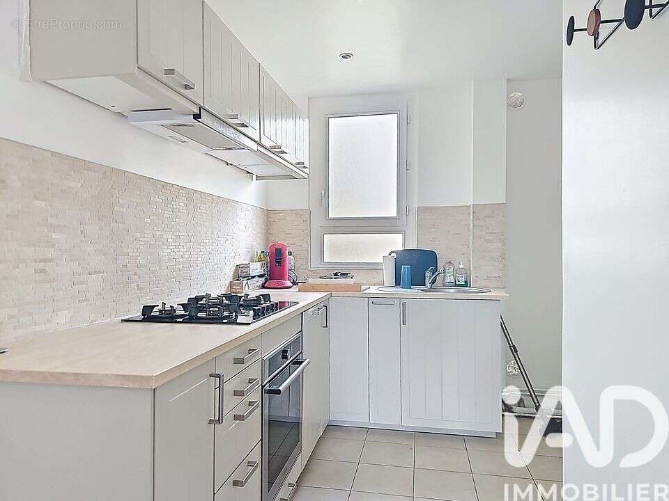 Photo 5 - Appartement à SAINTE-GENEVIEVE-DES-BOIS