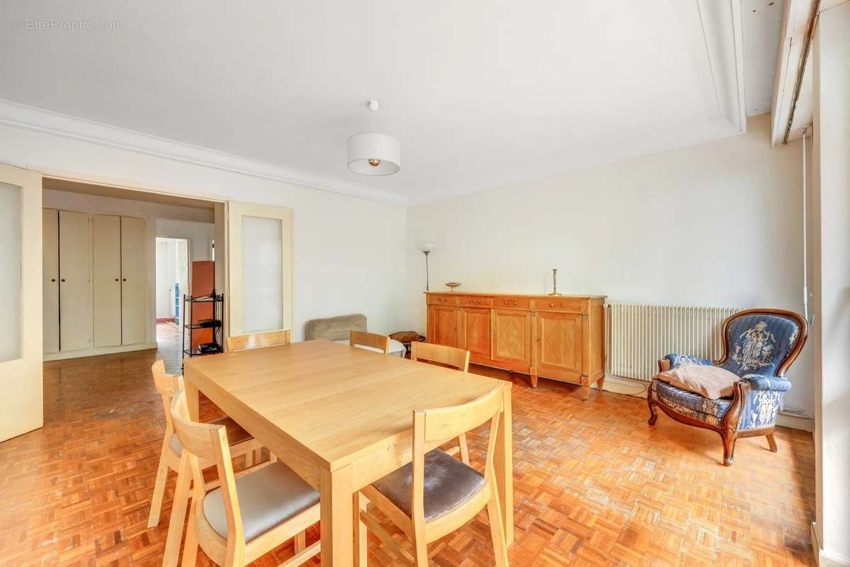 Appartement à VILLEJUIF