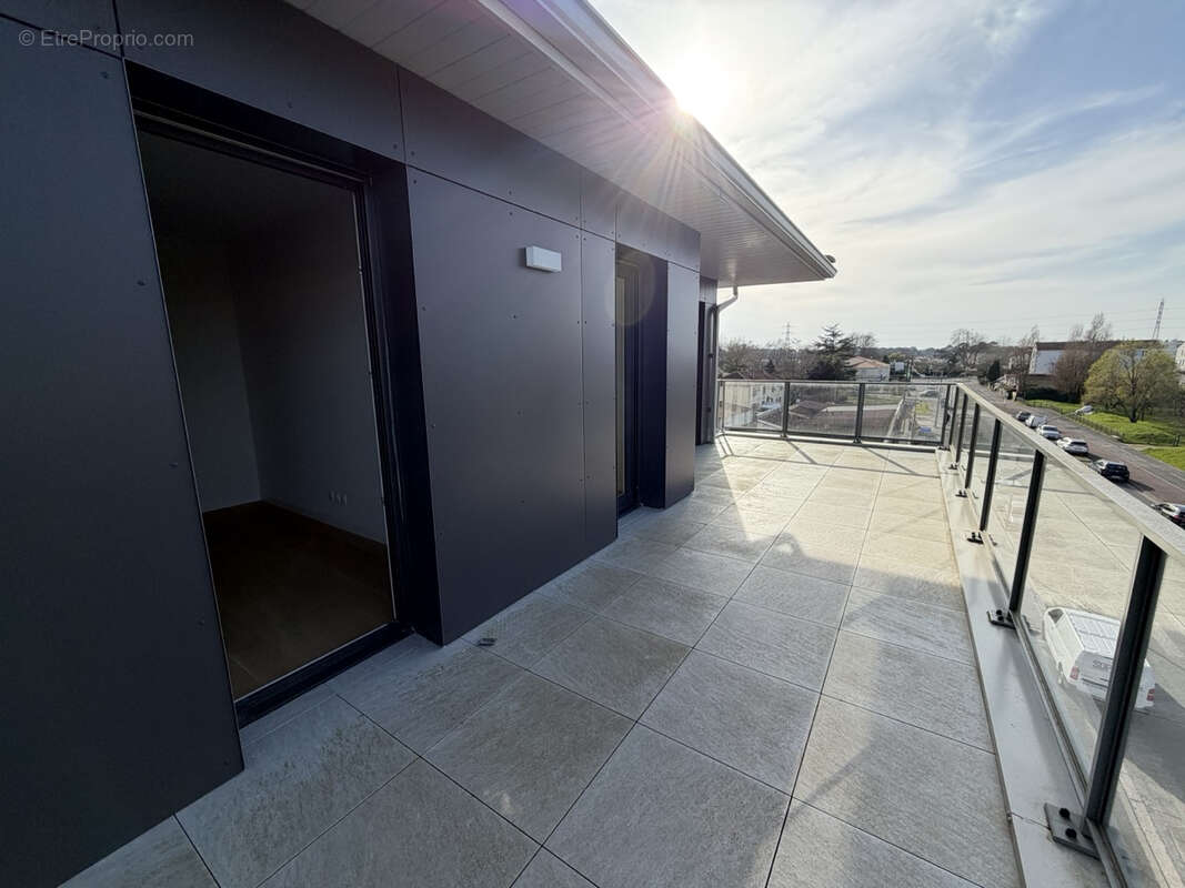 Appartement à PESSAC