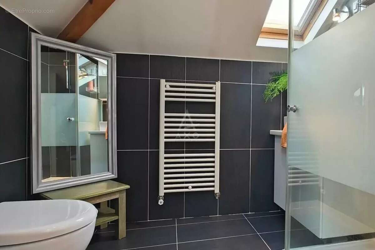 Maison à SAINT-MAUR-DES-FOSSES