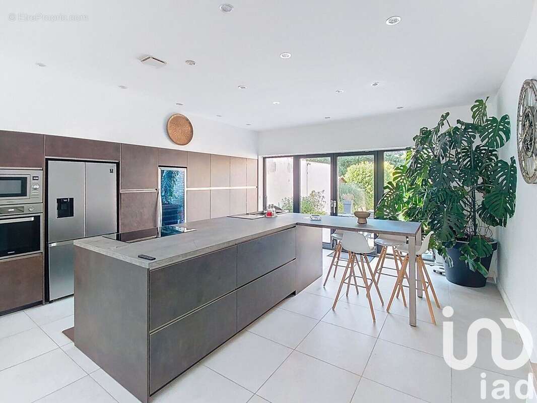 Photo 5 - Maison à LEZENNES