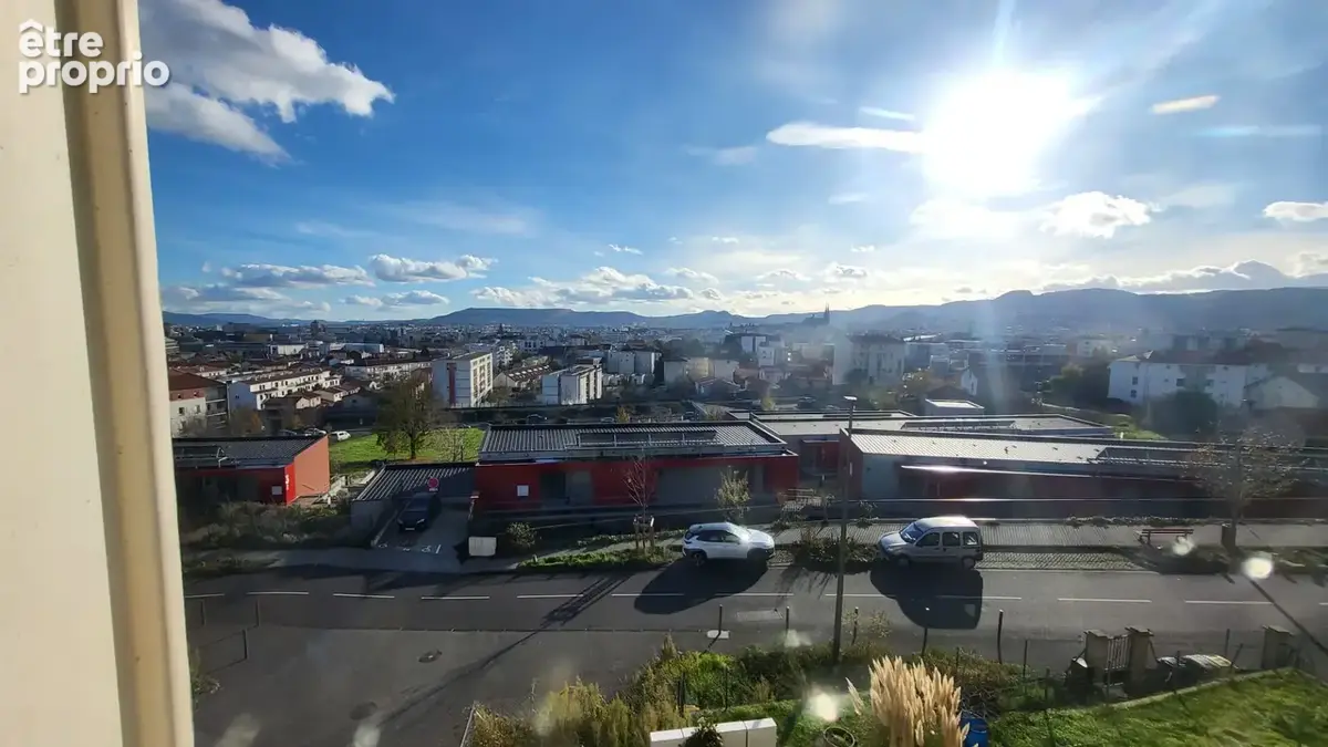 Maison  5 pièce(s) 102 m2 CLERMONT-FERRAND (secteur Charcot) - photo 9