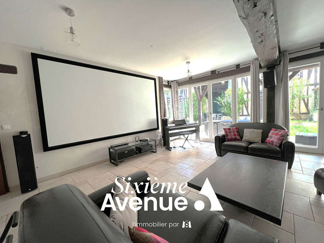 Maison à CHALONS-EN-CHAMPAGNE