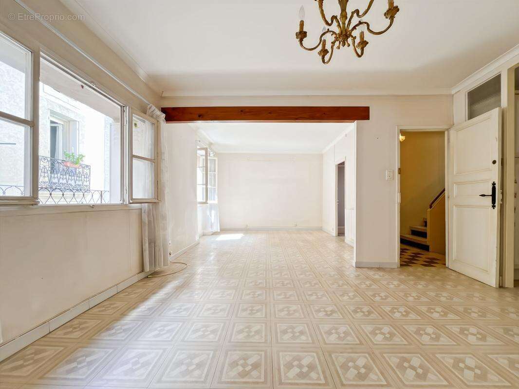 Maison à BEZIERS