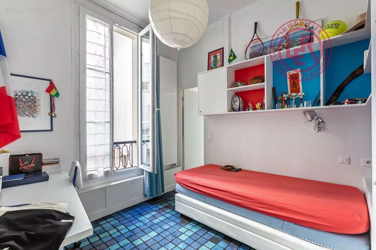 Appartement à PARIS-4E