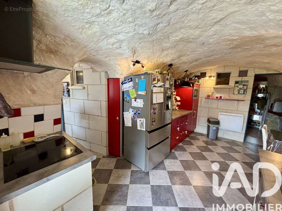 Maison 96 m² à Seuilly  - photo 8