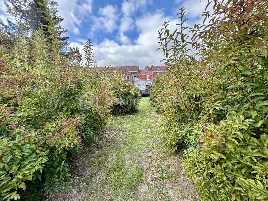 Maison à QUESNOY-SUR-DEULE