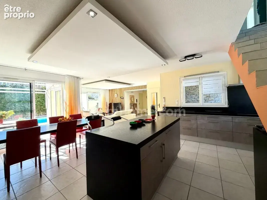 Villa 5 pièces avec piscine – Quartier très recherché de Port Camargue - photo 16