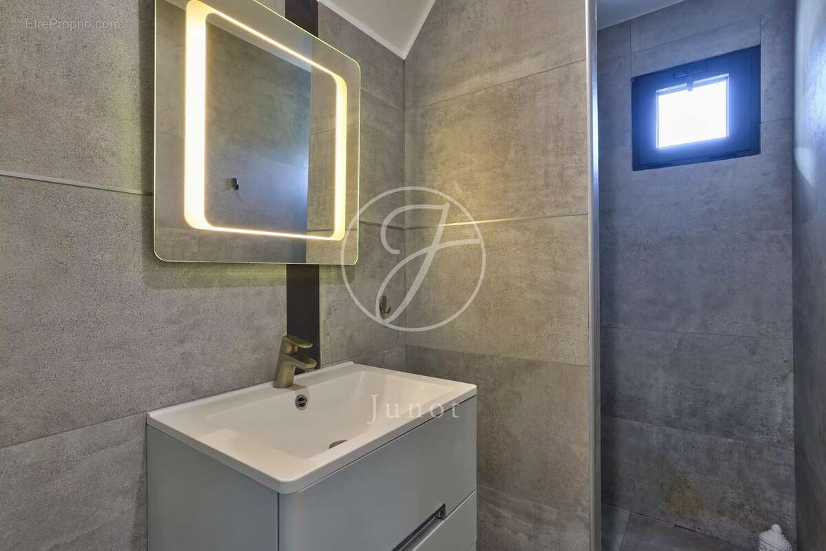 Maison à SAINT-CLOUD