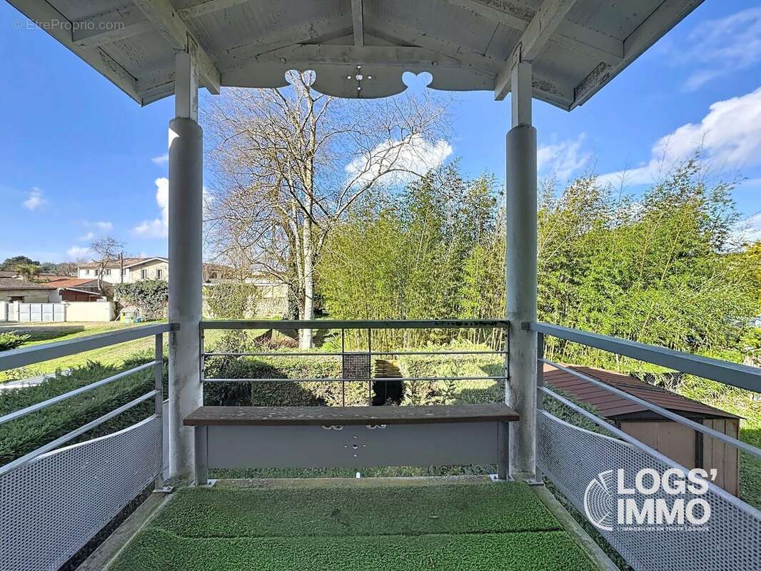 Appartement à VILLENAVE-D'ORNON