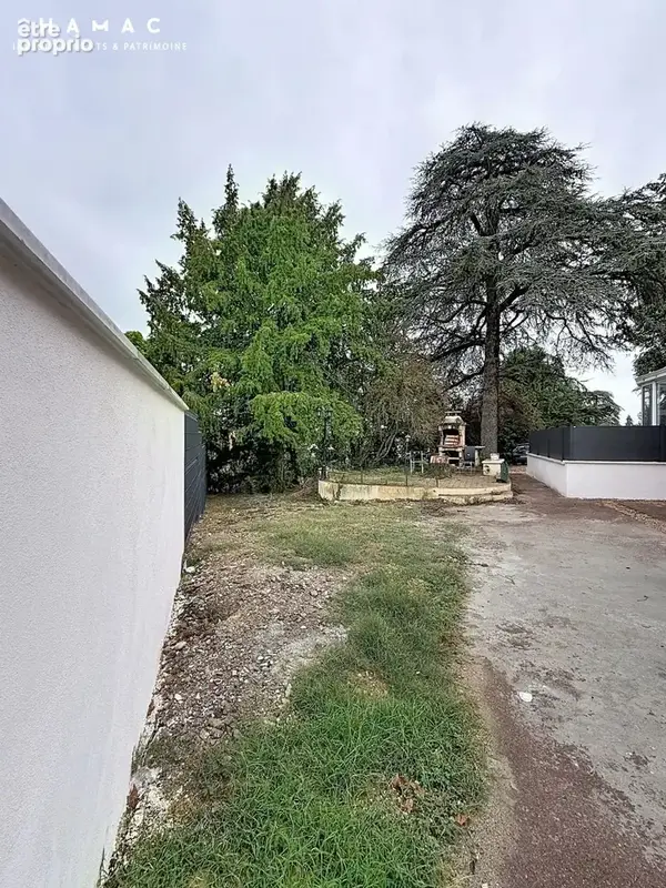 Charbonnières-les-Bains – Duplex T3 esprit maison avec jardin privatif - photo 13