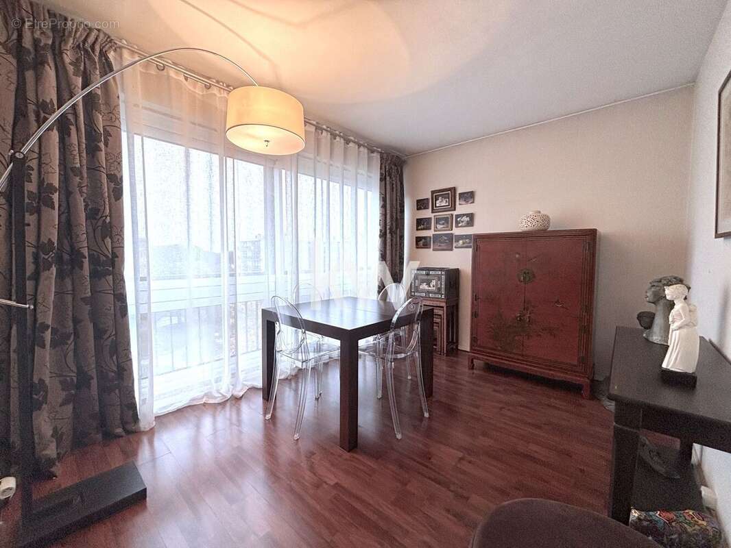 Appartement à RIS-ORANGIS