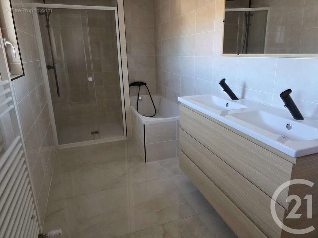 Maison 105 m² à Iverny  - photo 7