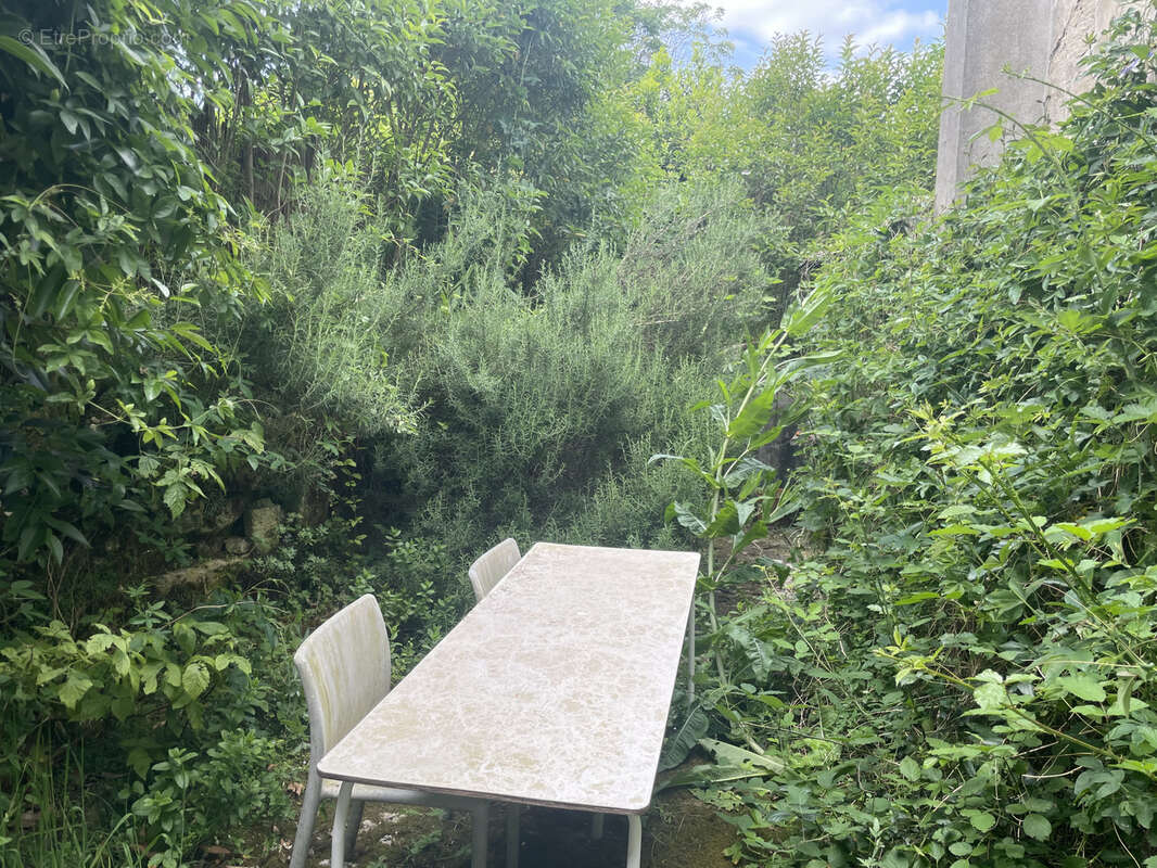 Maison à CASTILLON-LA-BATAILLE