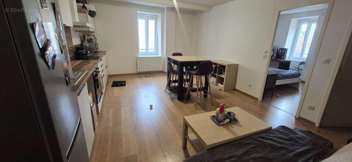 Appartement à LE PEAGE-DE-ROUSSILLON