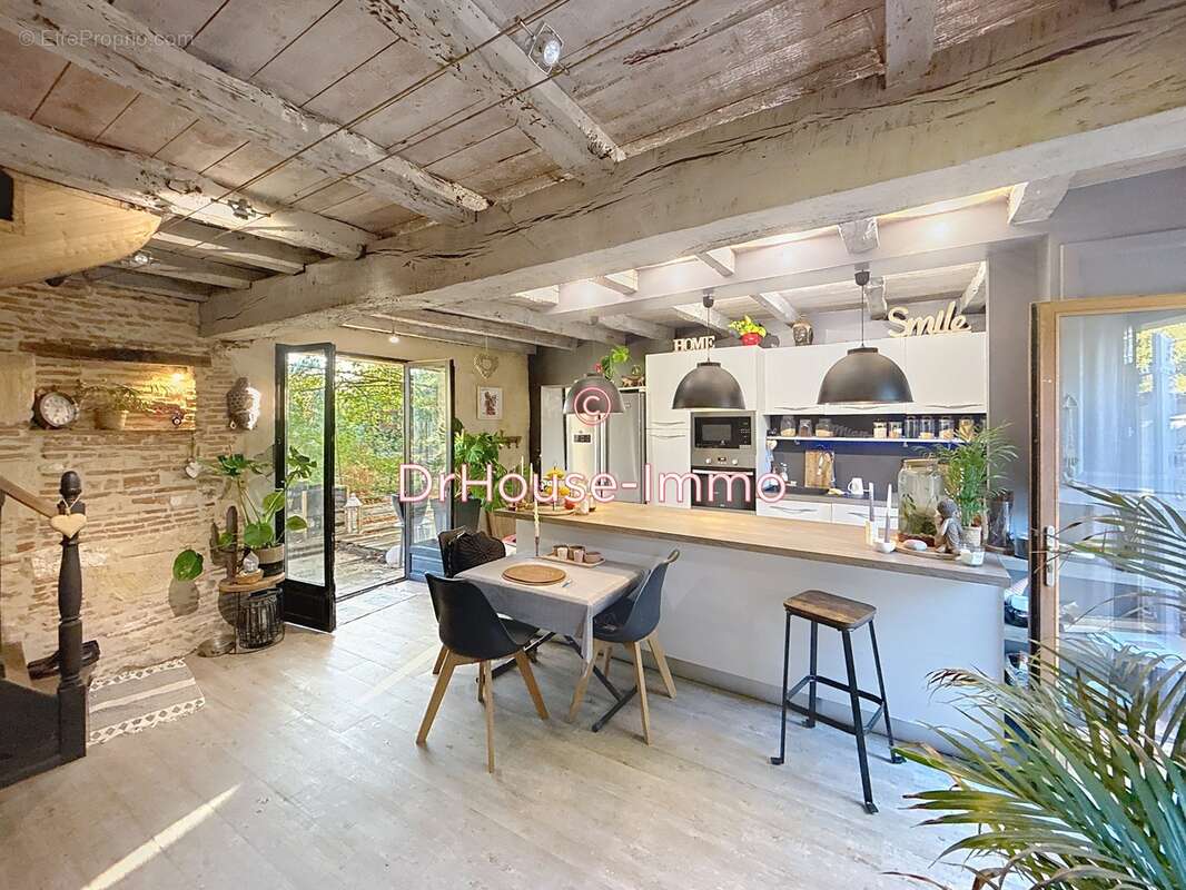 Maison à LAMONZIE-SAINT-MARTIN