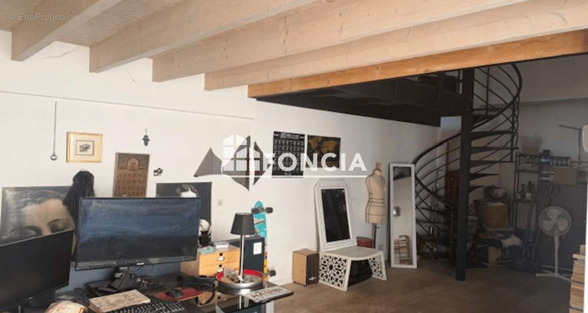 Commerce à MALAKOFF