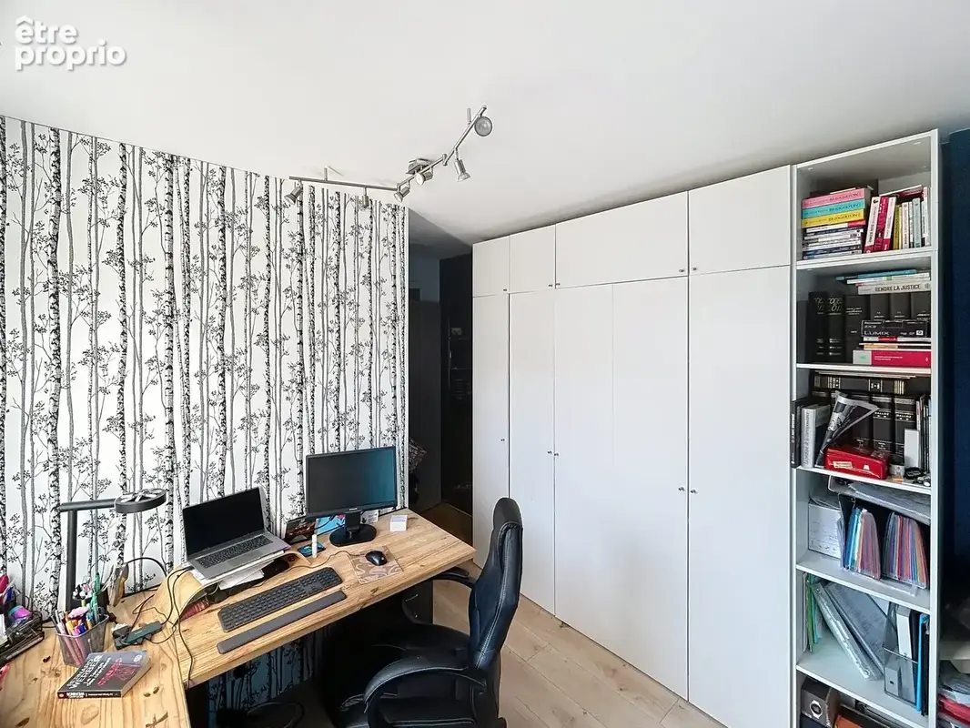 Bureau 