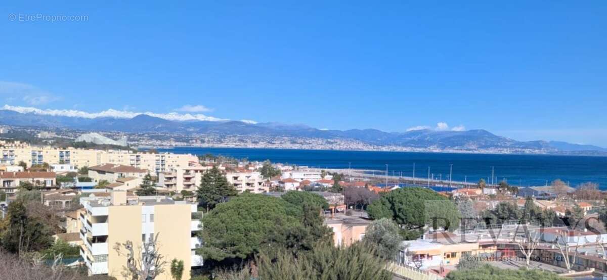 Alpes maritimes (06) antibes a vendre 5 pieces au dernier etage vue panoramique mer - photo 2