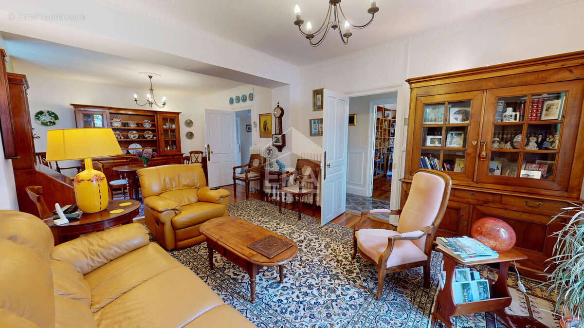 Autre à COSNE-COURS-SUR-LOIRE