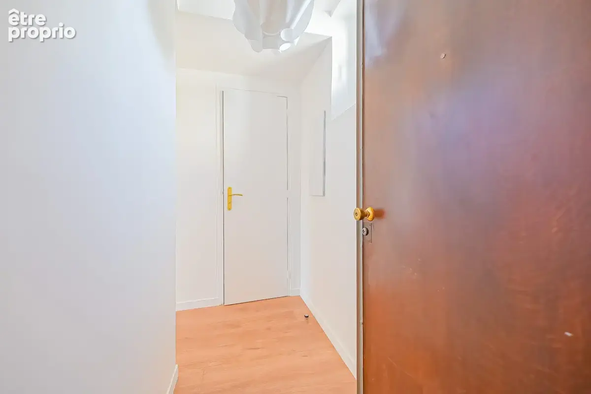 Appartement 2 pièces 34 m² à vendre à Paris-7e (75007) - photo 2