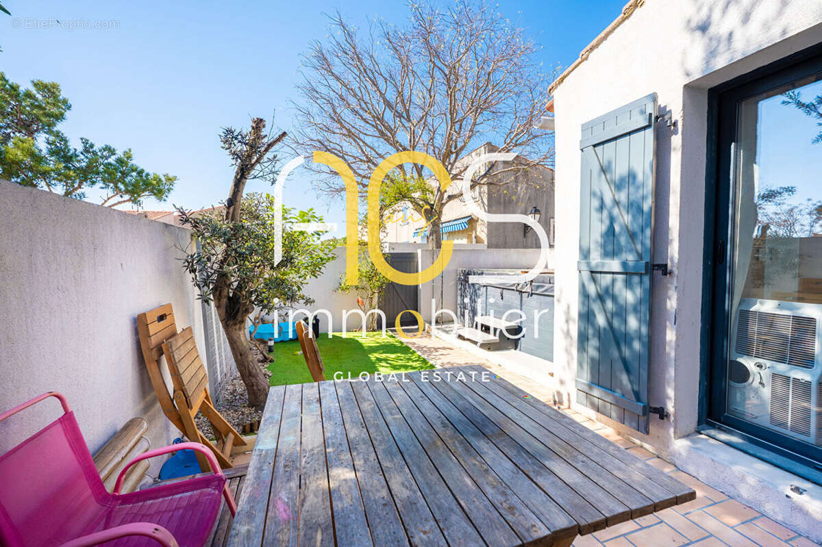 Maison à SAUSSET-LES-PINS