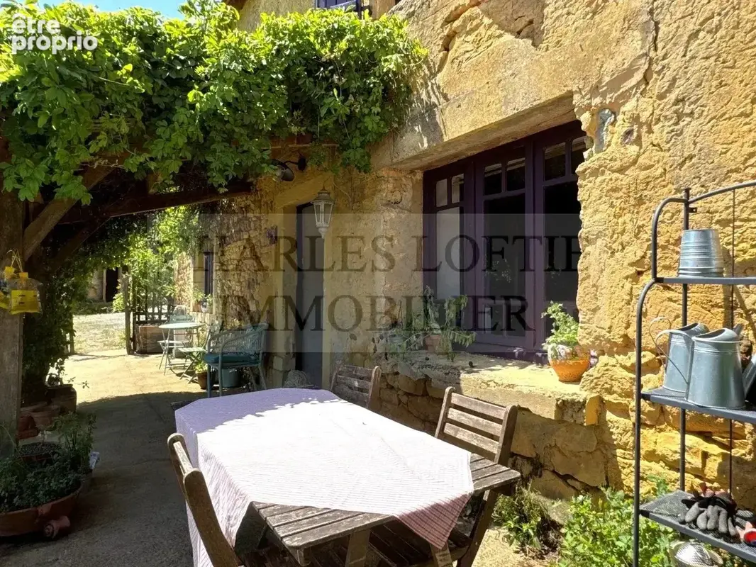Ferme restaurée sur 1,4 ha de terrain - photo 8