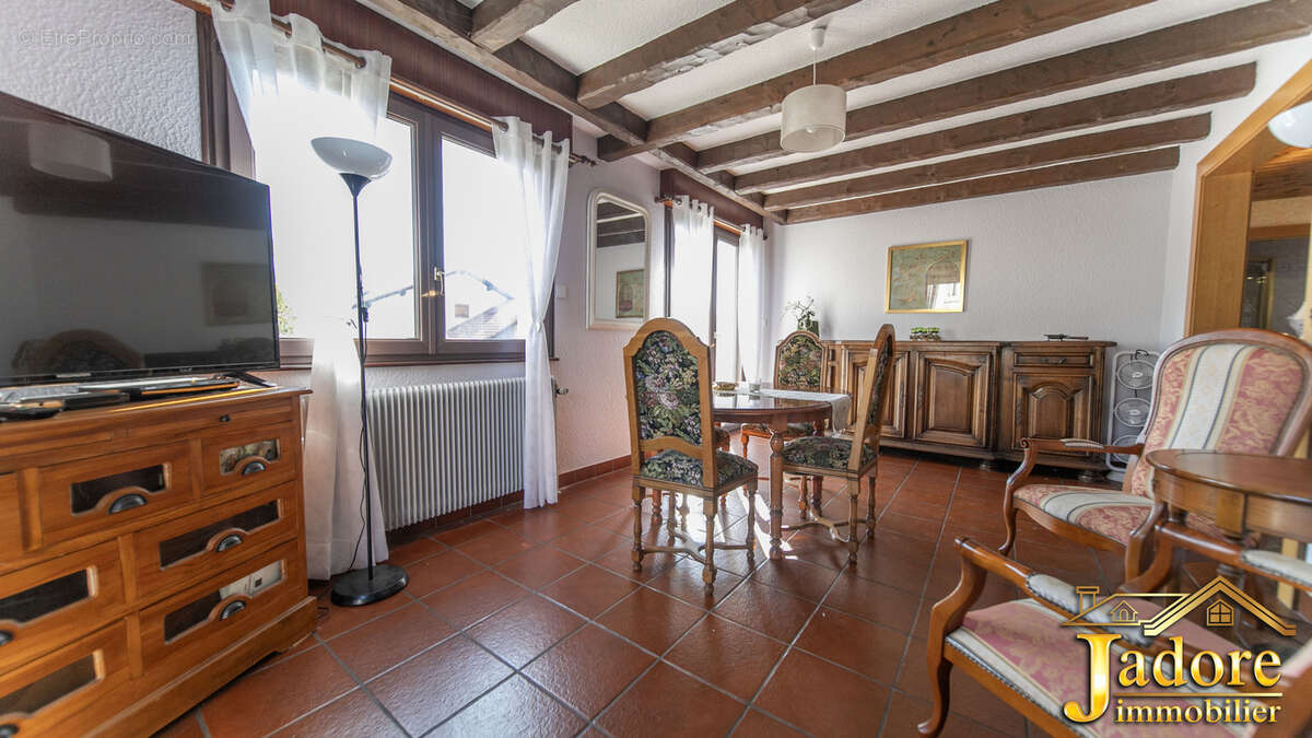 Maison avec veranda - photo 8