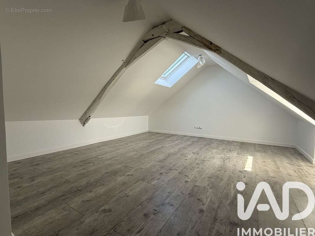 Photo 6 - Maison à RENAZE