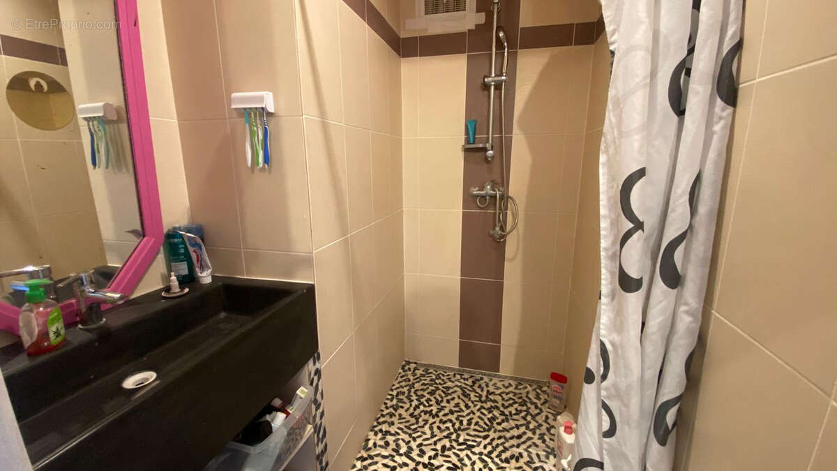 Appartement à BOLLENE