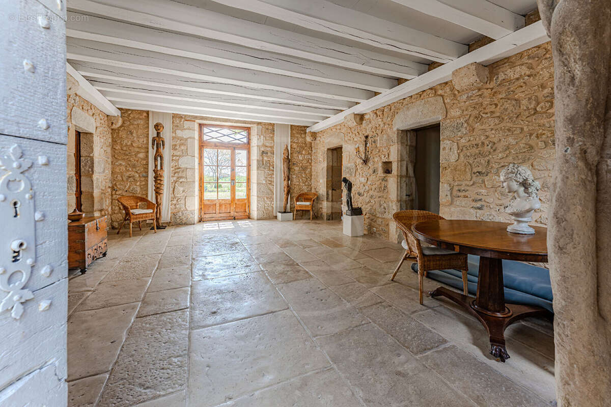 Fabuleux domaine de plus de 37 hectares aux portes de Bordeaux - photo 8