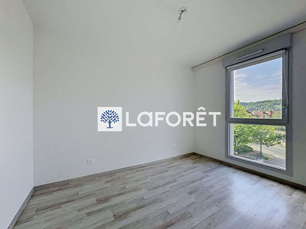 Appartement à SAINT-MAURICE-DE-BEYNOST