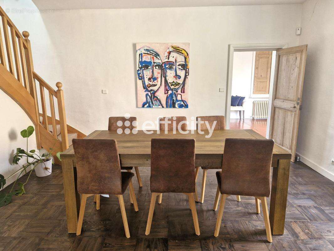Maison 374 m² à Millery  - photo 3