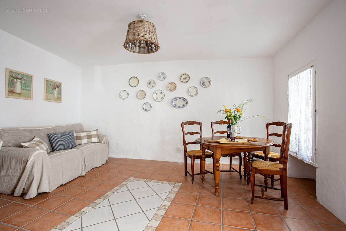 Maison à PEZENAS