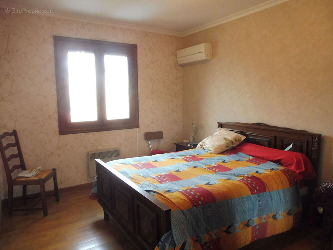 Maison à CONDAT-SUR-VIENNE