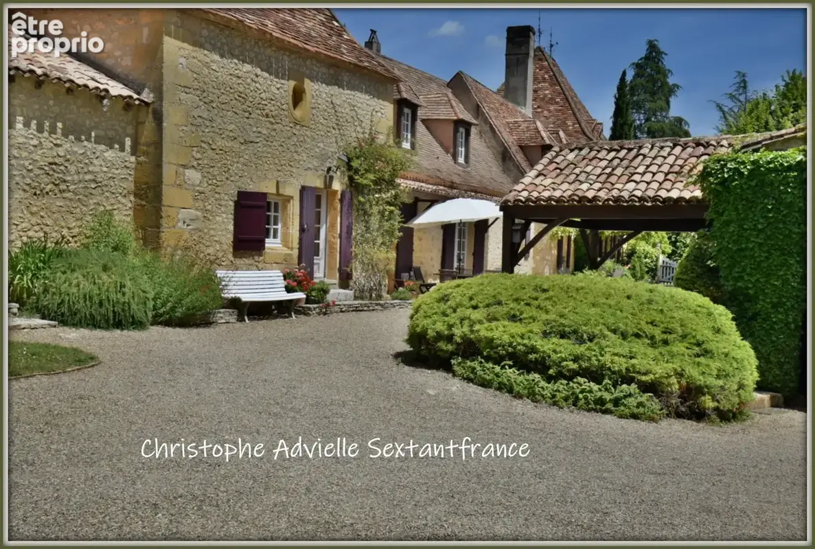 Domaine périgourdin de 400 M2 habitables sur 12 ha de parc avec pisicne - photo 14